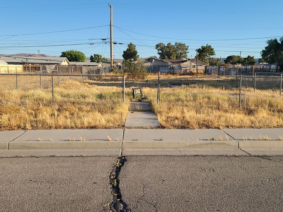 1st image of 315 W Wilson Ave