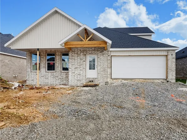 6801 Basswood Ave, Bentonville, AR 72713