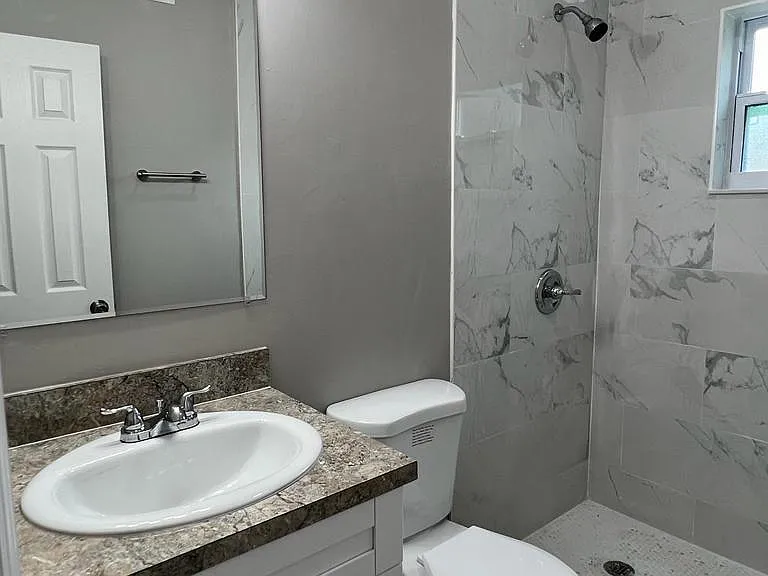 3990 Plum Tree Dr — Photo 11
