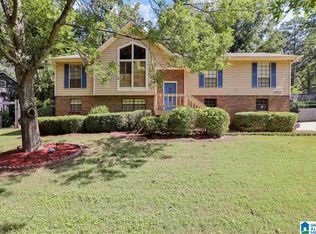 1412 Edwards Lake Rd, Birmingham, AL 35235