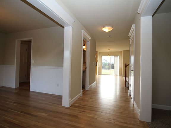 2nd image of 14002 136th Street Ct E