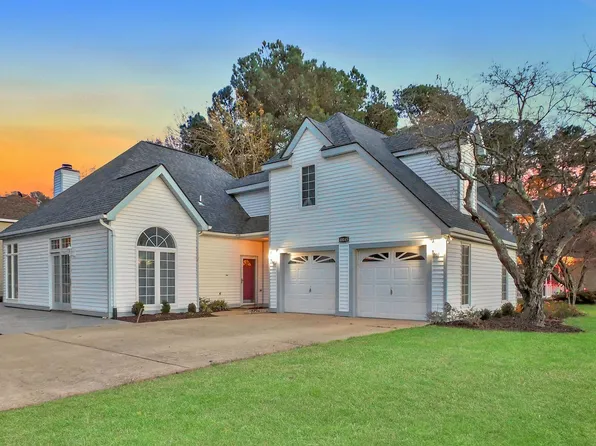 48145 Mayflower Dr, Lexington Park, MD 20653