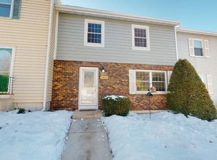 2856 25th St NW, Rochester, MN 55901