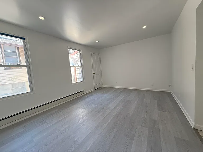 217 Cliff St #3 — Photo 21