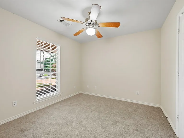 1407 Fincastle Loop — Photo 13