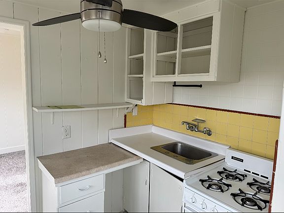 3rd image of 4645 Georgia St #A