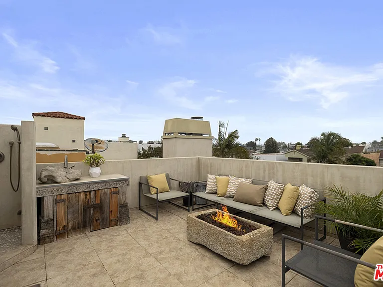 2310 Strongs Dr — Photo 12