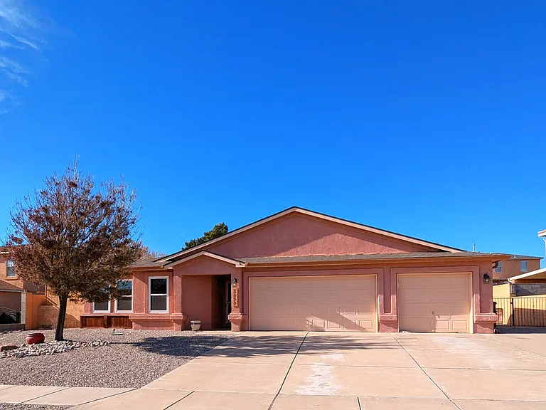 4653 Bismark Hills Way NE — Photo 1