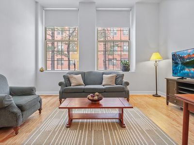 48 Forest St APT 102, Medford, MA, 02155