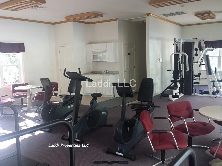 86 Beacon St #2 — Photo 12
