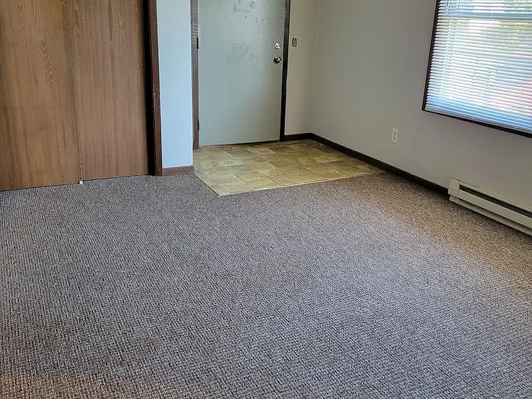 235 W Johnson St — Photo 5