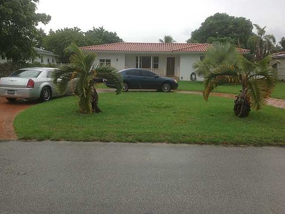 2nd image of 15115 S Biscayne River Dr