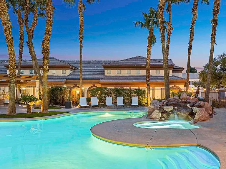 Resort at The Lakes — Photo 90