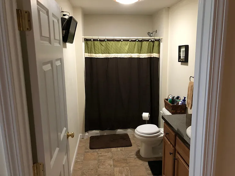 Full Bath