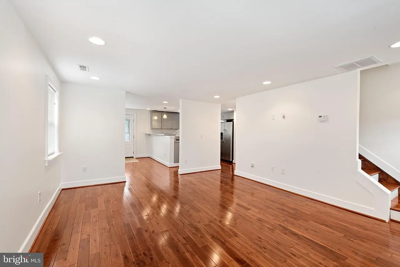 2903 Topaz Rd — Photo 4