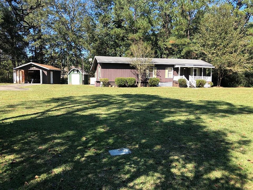 1st image of 18 Cove Ln