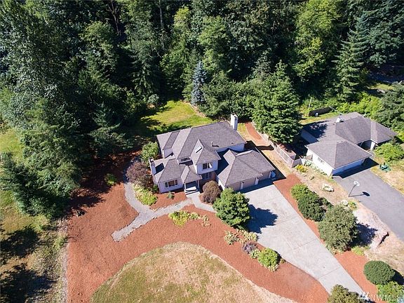 3rd image of 21119 SE 138th Pl