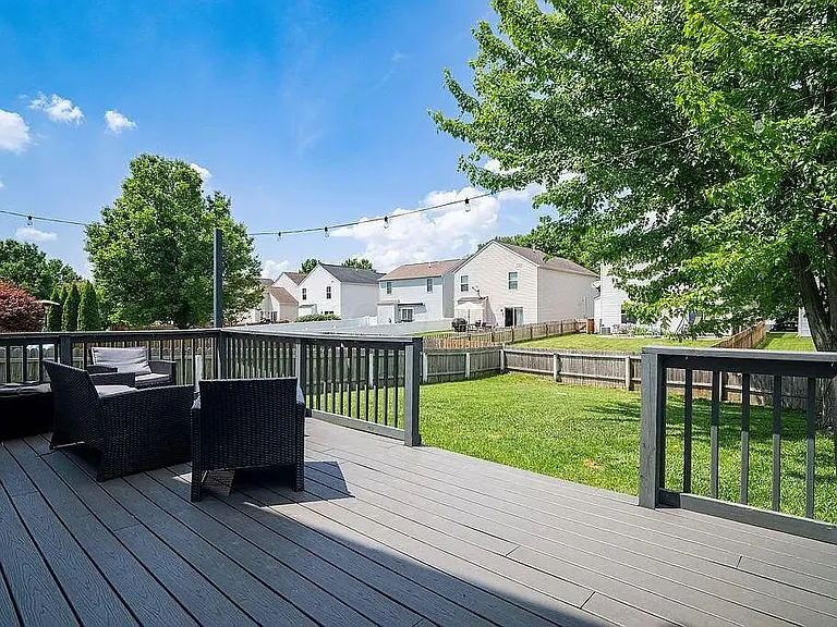 5790 Lonerise Ln — Photo 32