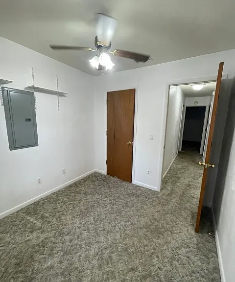 580 SE Nassau St — Photo 9