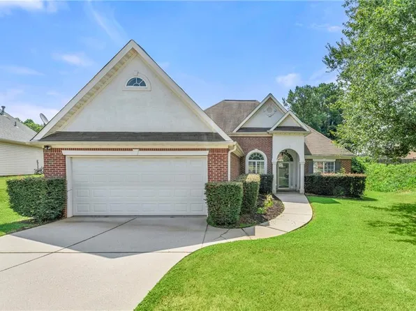 378 Vista Creek Dr, Stockbridge, GA 30281