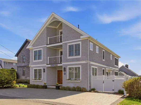 57 Tuckerman Ave, Middletown, RI 02842