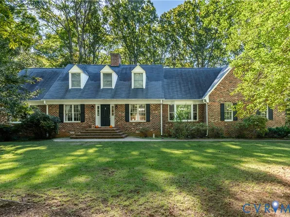 2409 Three Bridge Rd, Powhatan, VA 23139