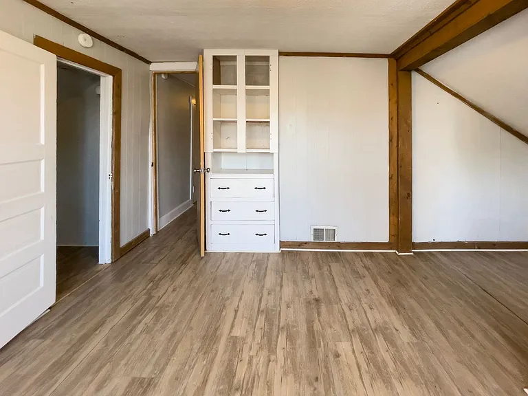 2106 W. Main St. (Whim & Proper LLC) — Photo 7