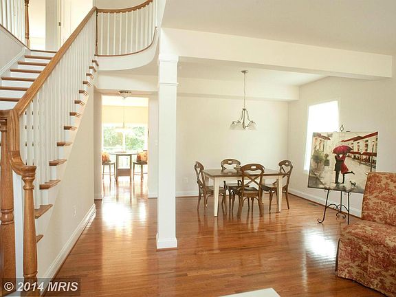 5th image of 8003 Grasons Ct