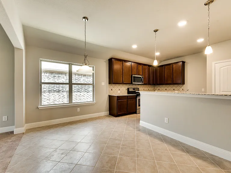 800 Bird Creek Dr — Photo 12