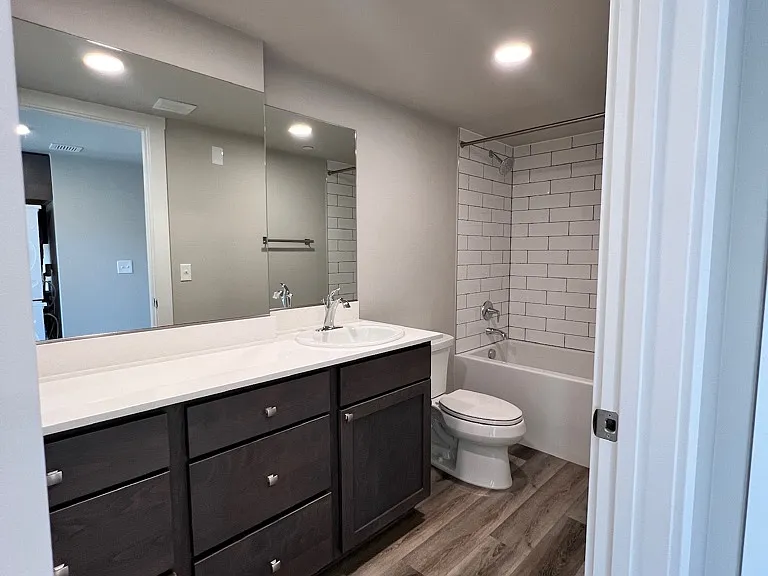 The 508 West — Photo 104