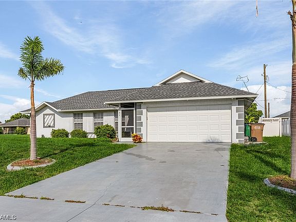 2nd image of 4144 SW 9th Ave