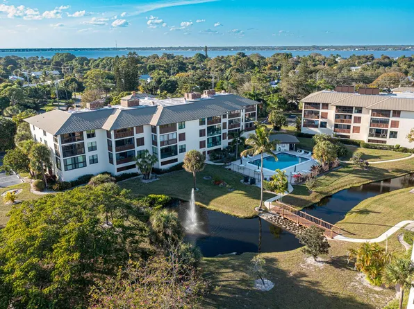 162 SE Saint Lucie Blvd APT B-403, Stuart, FL 34996