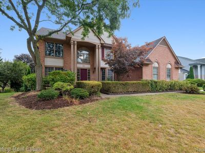 2841 Treyburn Ln, West Bloomfield, MI, 48324