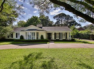 730 Chimney Rock Rd, Houston, TX 77056