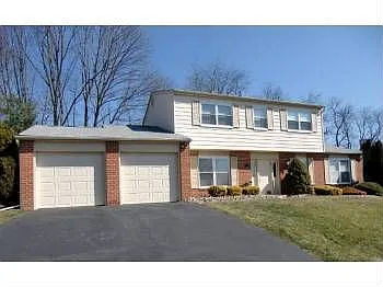 115 Meadowfield Dr photo 1