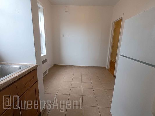 5th image of 83-57 118th St #C5