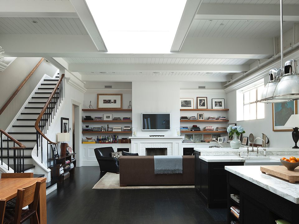 1st image of 112 Franklin St #Penthouse