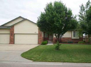2601 W Shefford Ct, Wichita, KS 67205
