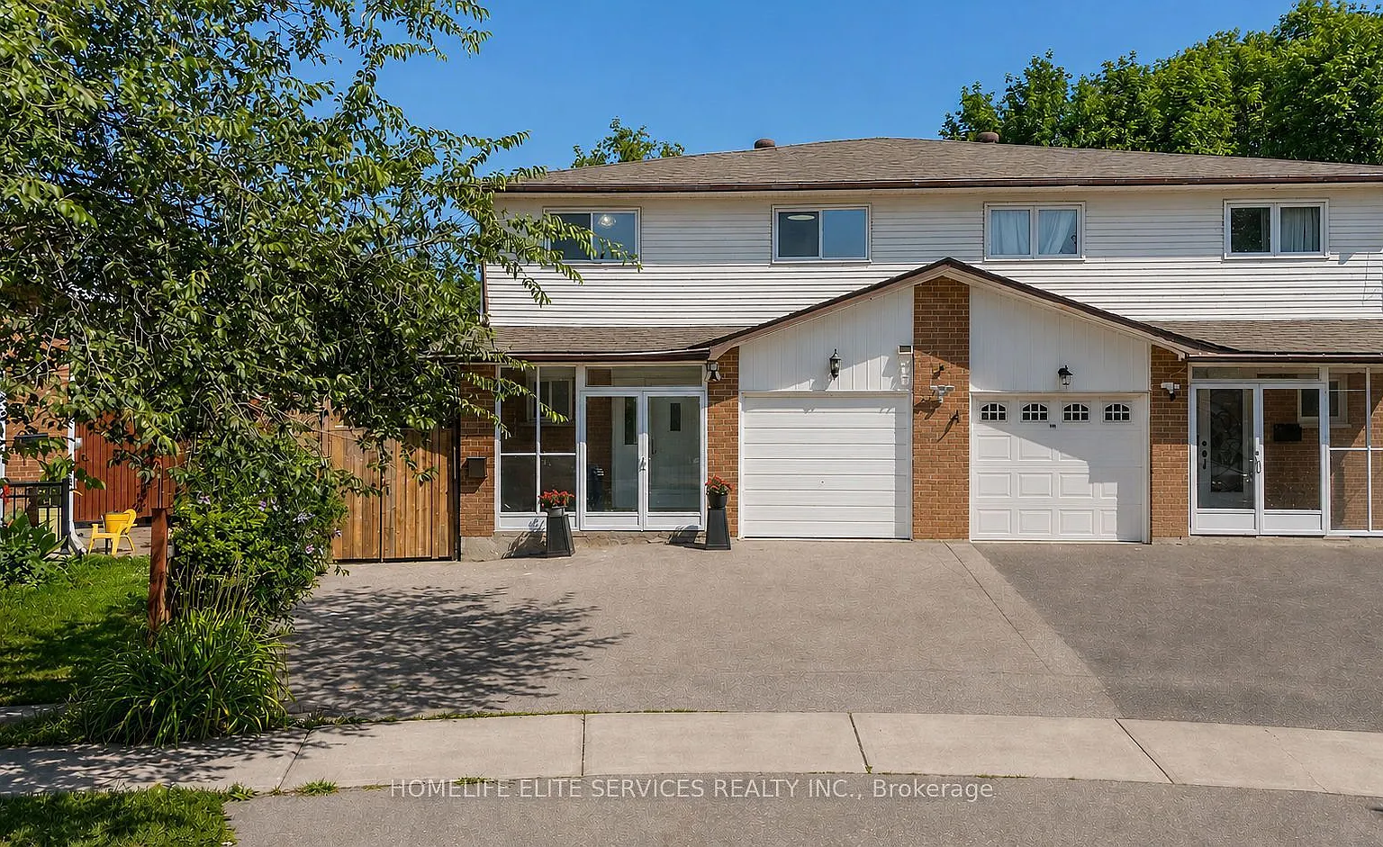 5 bed, $3,200 — Photo 2