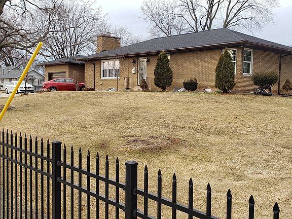 4th image of 1701 McDonough St