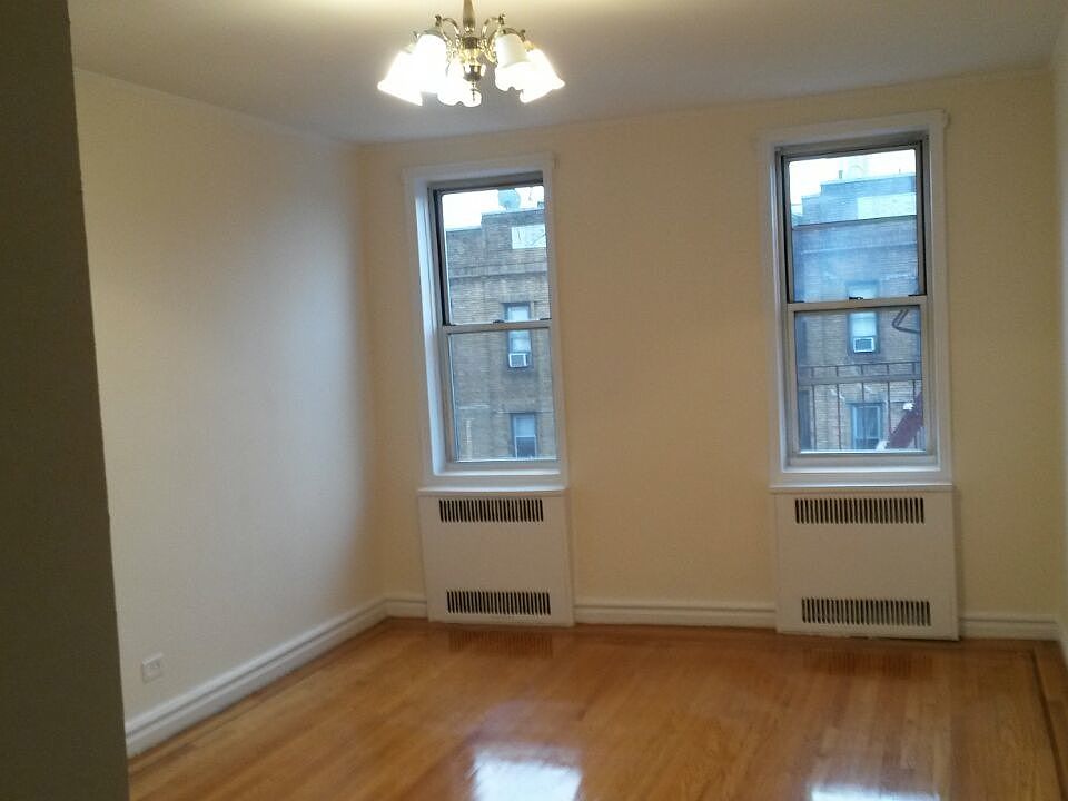 2nd image of 1201 Avenue K APT 4E