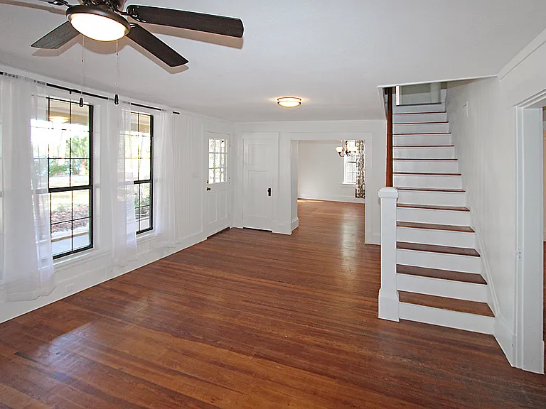 289 W Lakeview Ave — Photo 27