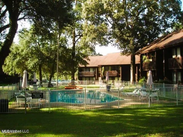243 Molokai Vlg #K, Diamondhead, MS 39525