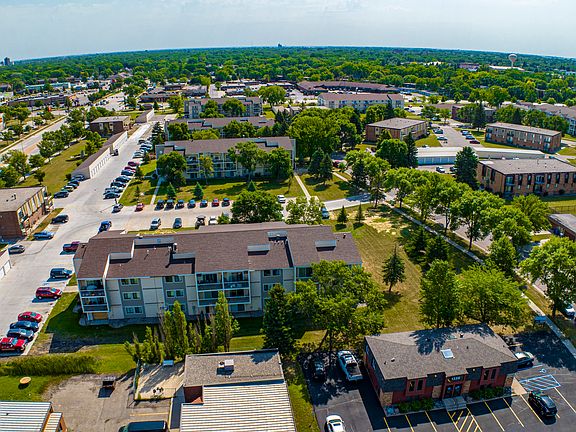 4th image of 2542 Villa Dr S #28681eccd