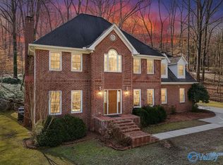 3315 Wyeth Dr, Guntersville, AL 35976