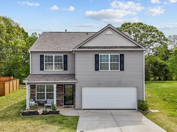 224 Hillendale Way, Pelzer, SC 29669
