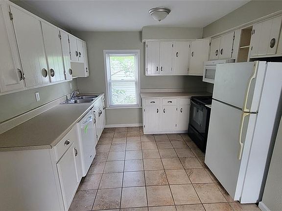 5th image of 4350 Bingham Ave