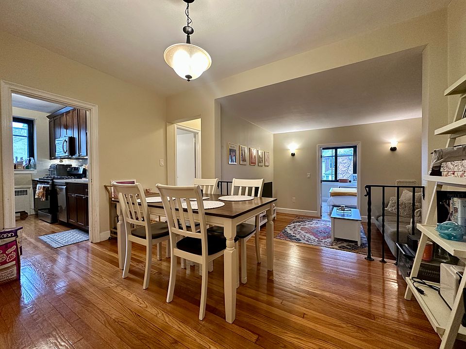 1st image of 65 Strathmore Rd APT 27