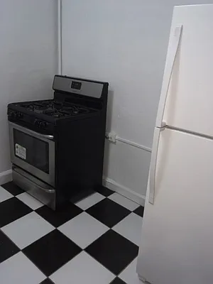 Rented by Metropolitan Property Group | media 21