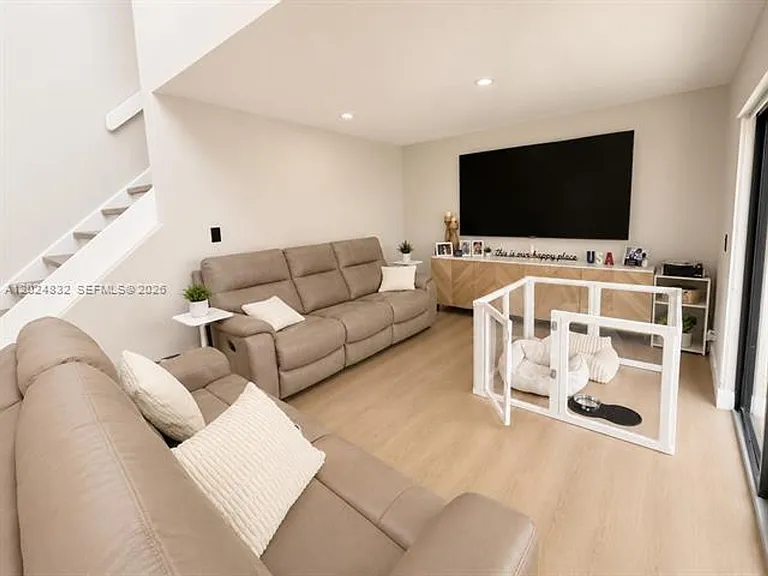 6538 NW 170th Ln #Townhouse 6538 — Photo 6